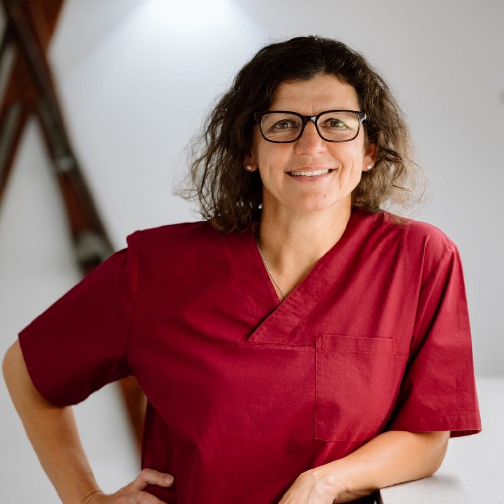 Dr. med. Carmen Zernak